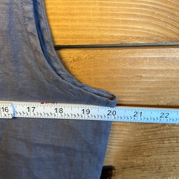 Bryn Walker Sleeveless Linen Shirt Womens Md Button Up Casual USA Blue summer - Picture 4 of 10